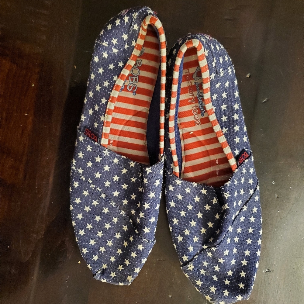 Bob's by Skechers Memory Foam 8.5